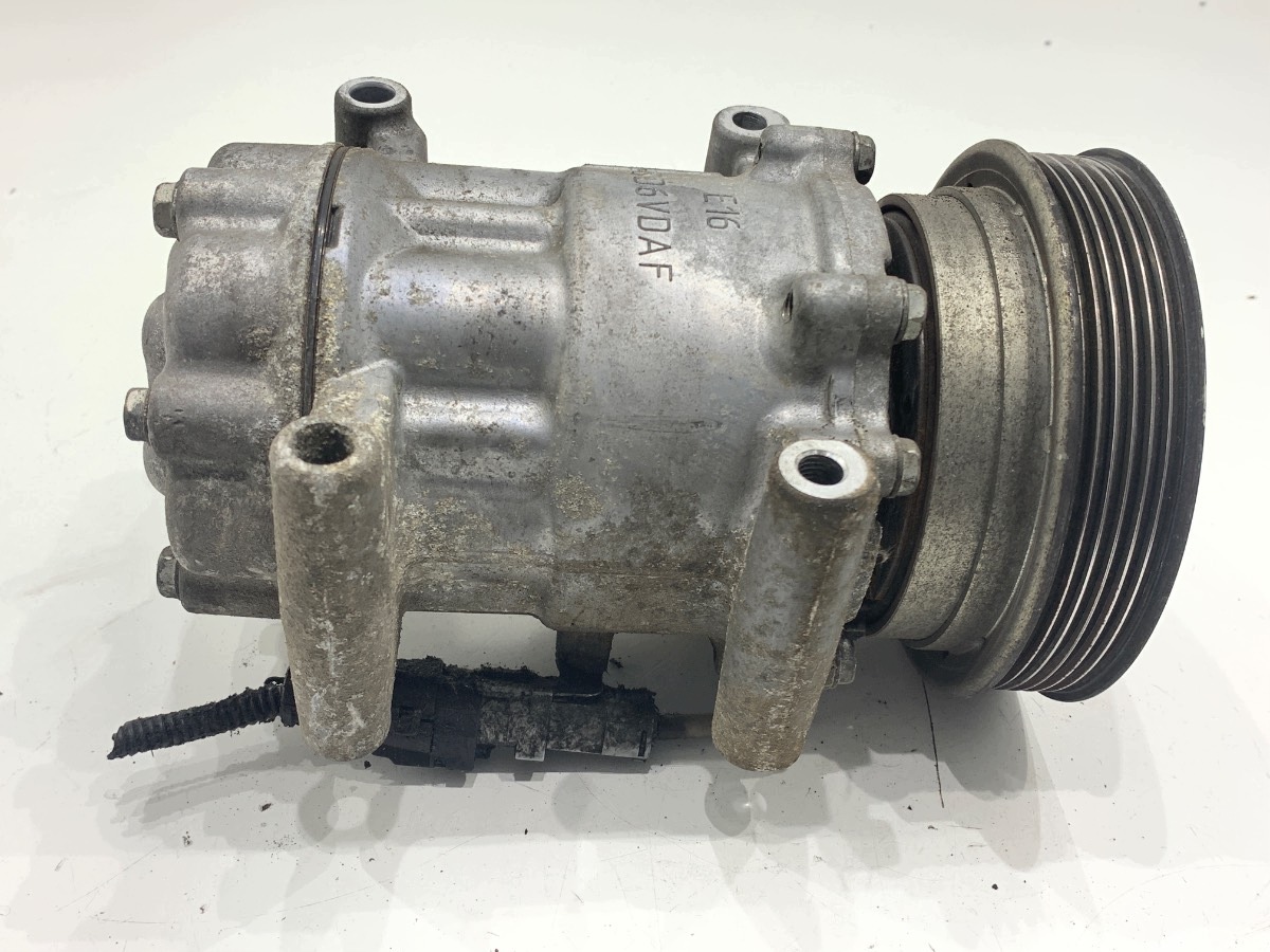 KLIMAANLAGE KOMPRESSOR MERCEDES CITAN 8200953359 1,5 110KM 12-21 / LO 31427