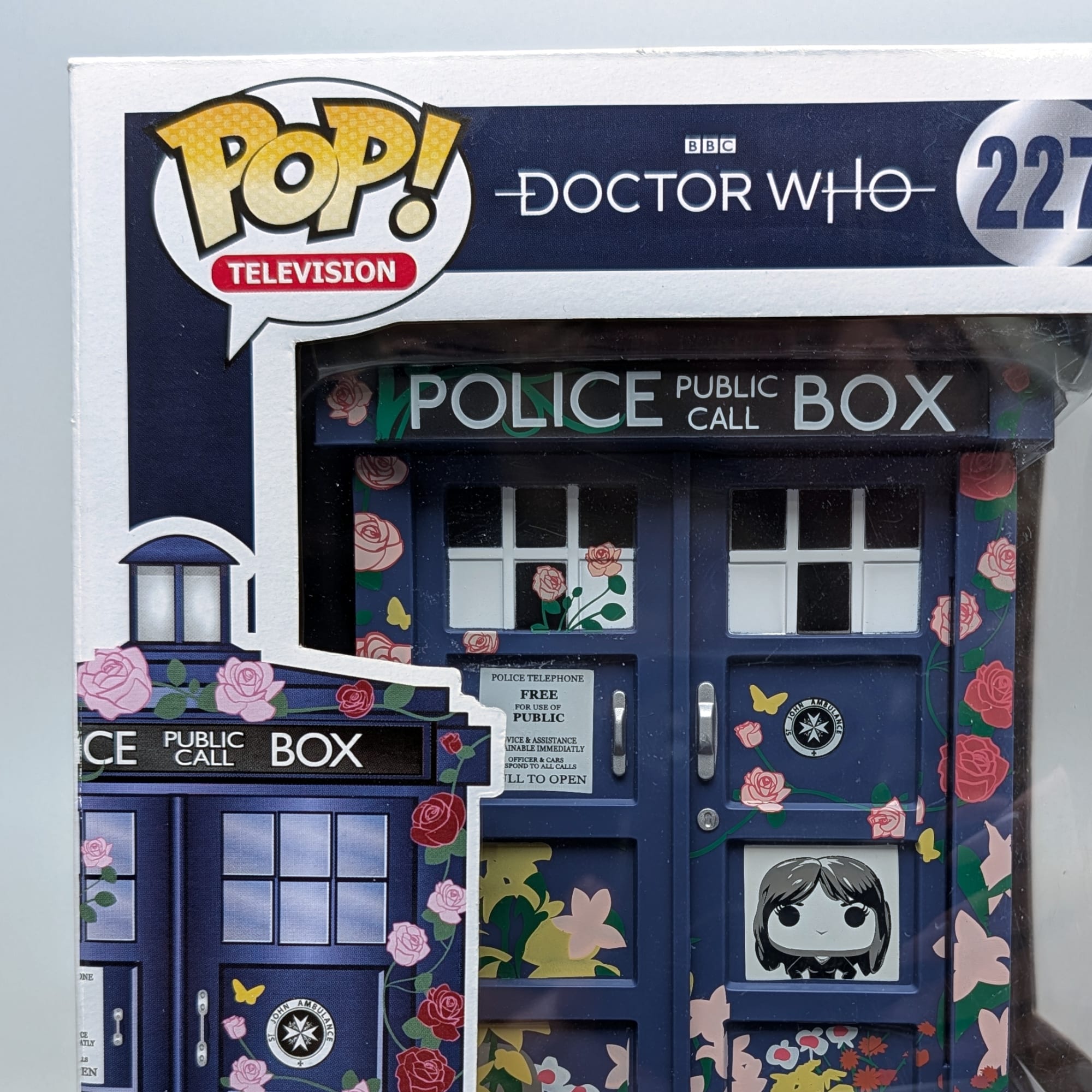 Funko Pop TV Doctor Who Tardis Clara Tribute #227 6