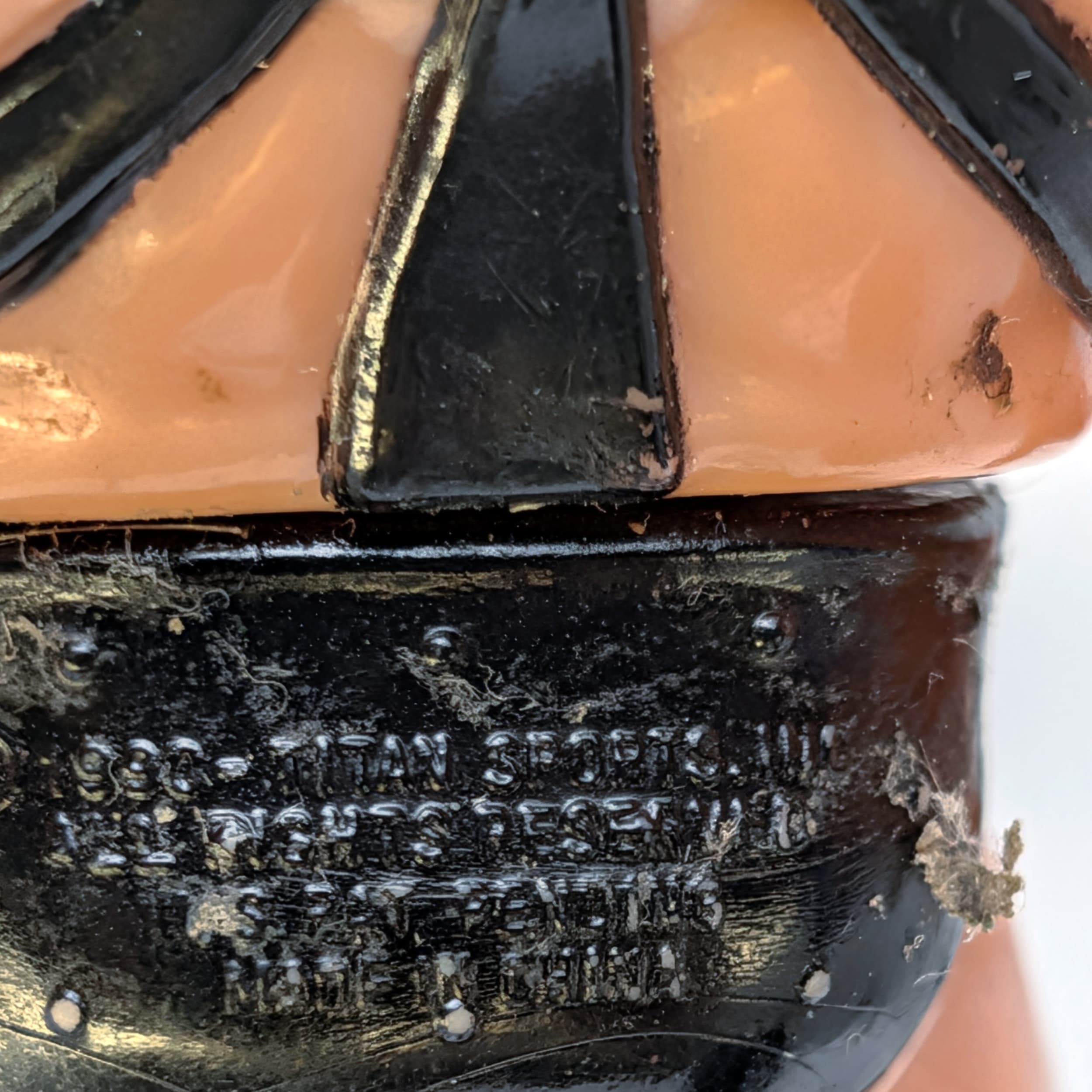 Hasbro Demolition Crush & Smash w/ 2 Helmets Action Figures WWF WWE Wrestling - Picture 15 of 16