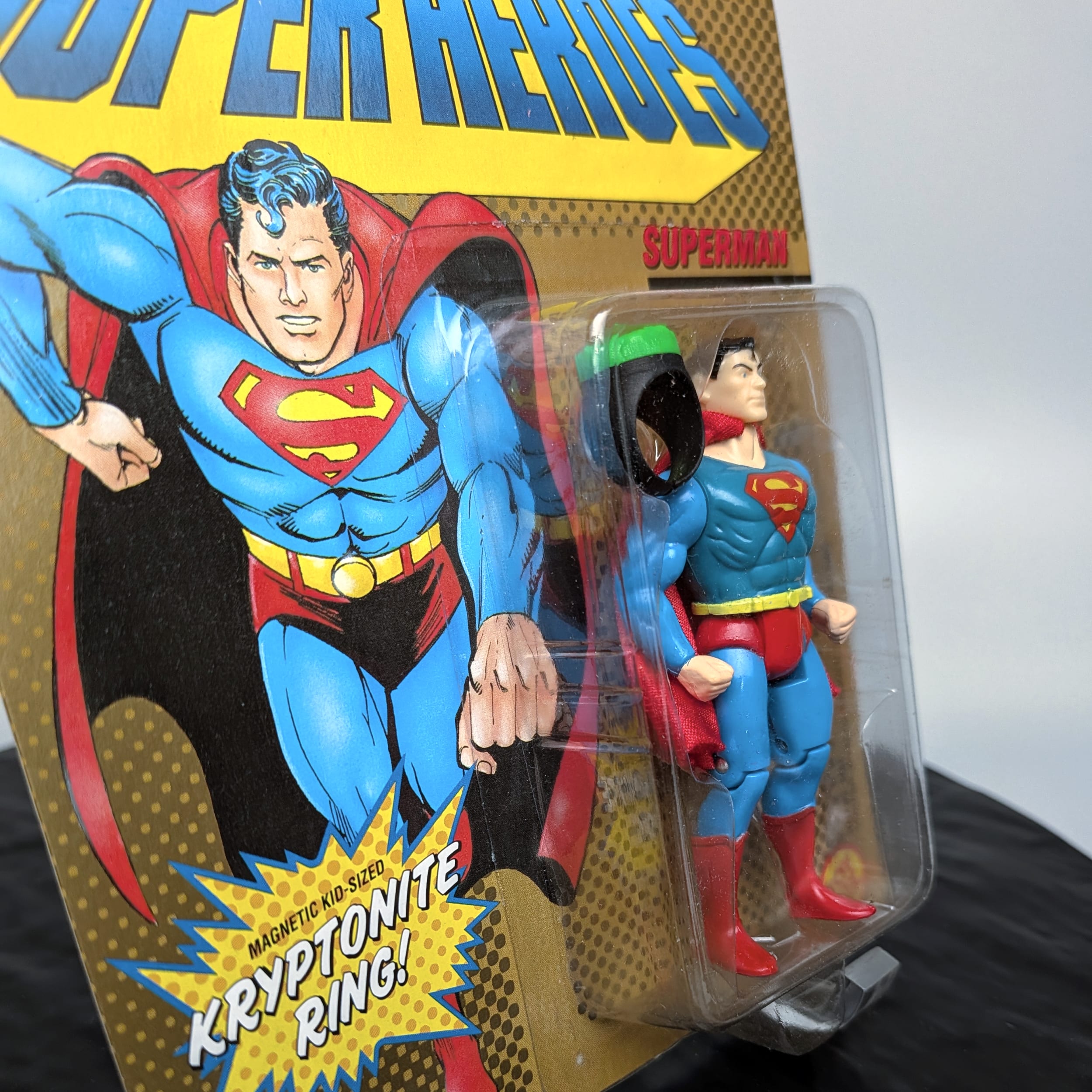 Toybiz DC Comics Superheroes Superman KRYPTONITE RING 1989 Vintage SEALED - Picture 6 of 8