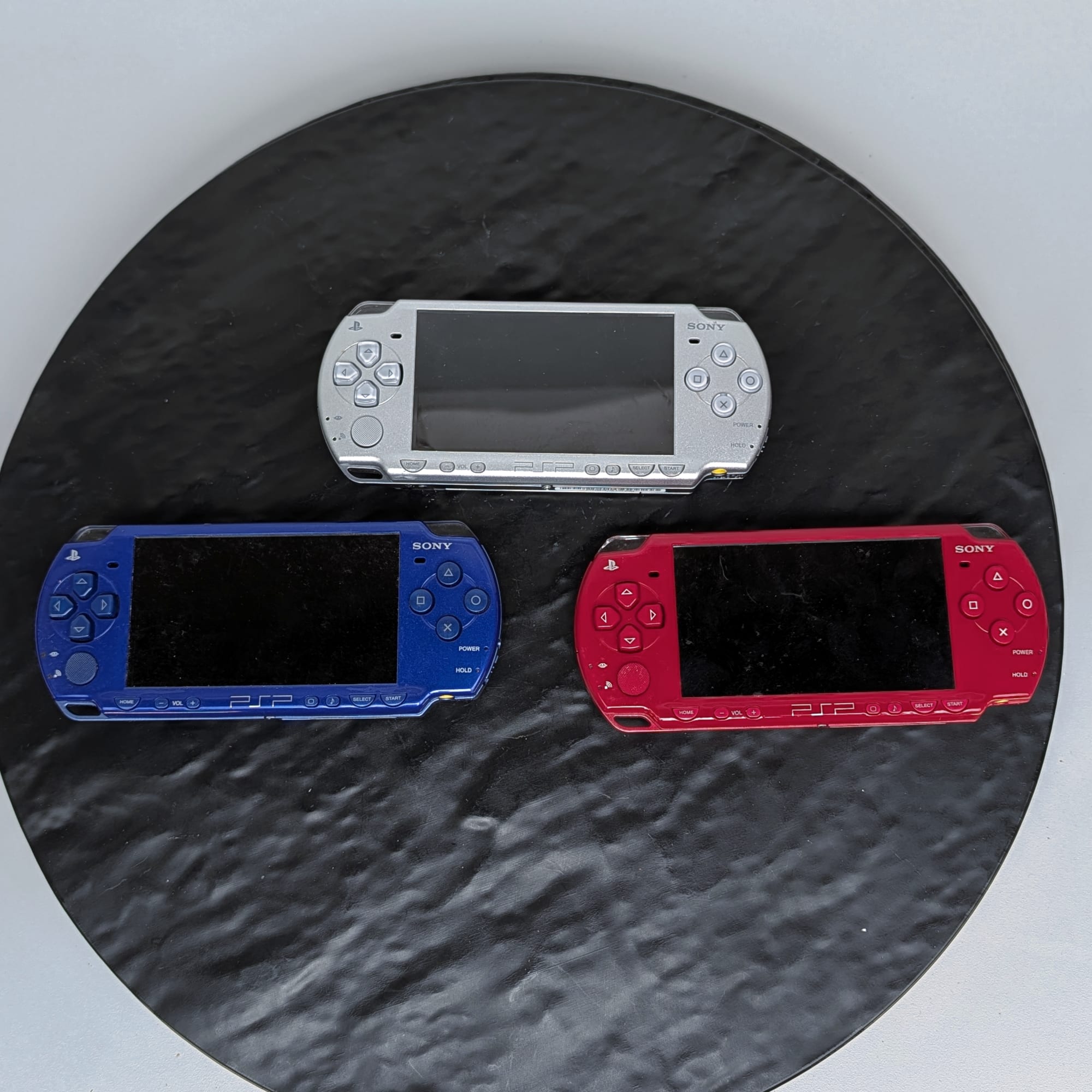 Sony PSP-2001 Handheld Lot Qty 3 God of War Red+Blue+Silver Parts/Repair π§