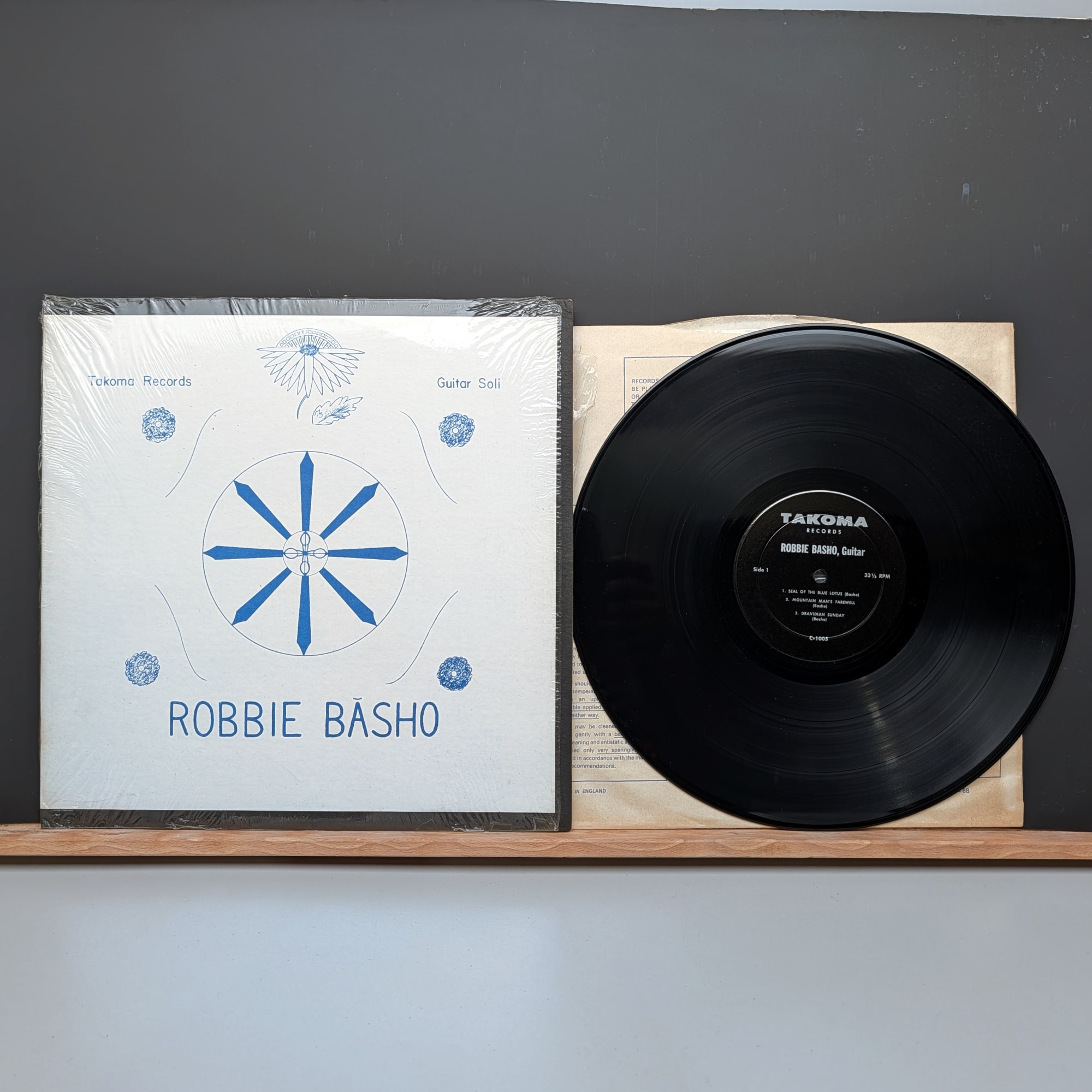 ROBBIE BASHO Venus In Cancer LP Vinyl 1970 Blue Thumb 1st Press Gatefold NM-