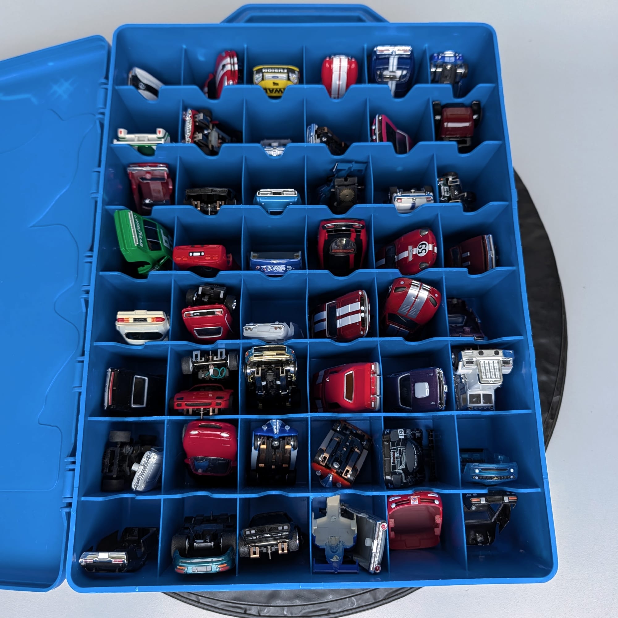 HO Scale Slot Car Lot Auto World+Complete+Parts+Bodies+Chassis+NASCAR 🏁