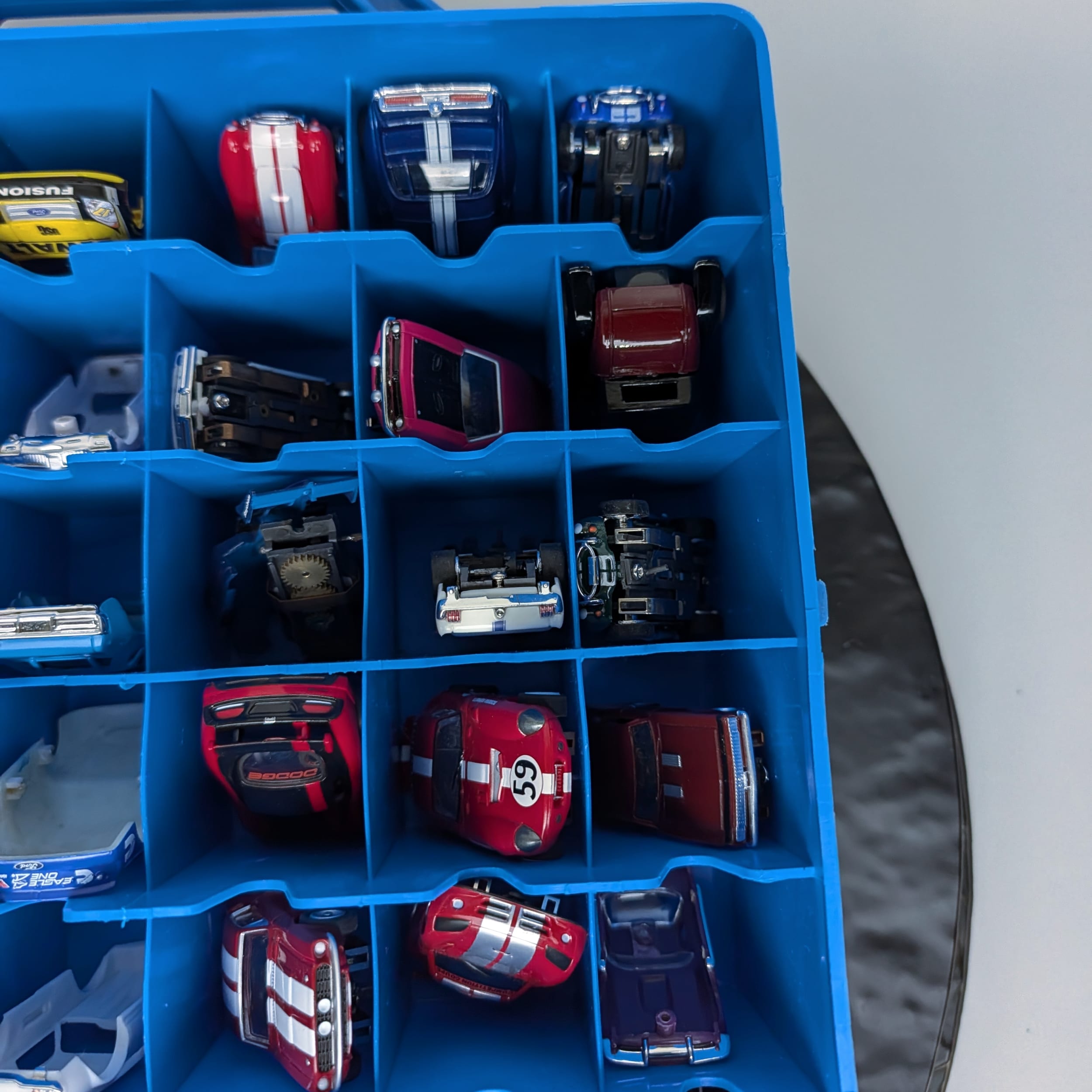 HO Scale Slot Car Lot Auto World+Complete+Parts+Bodies+Chassis+NASCAR 🏁