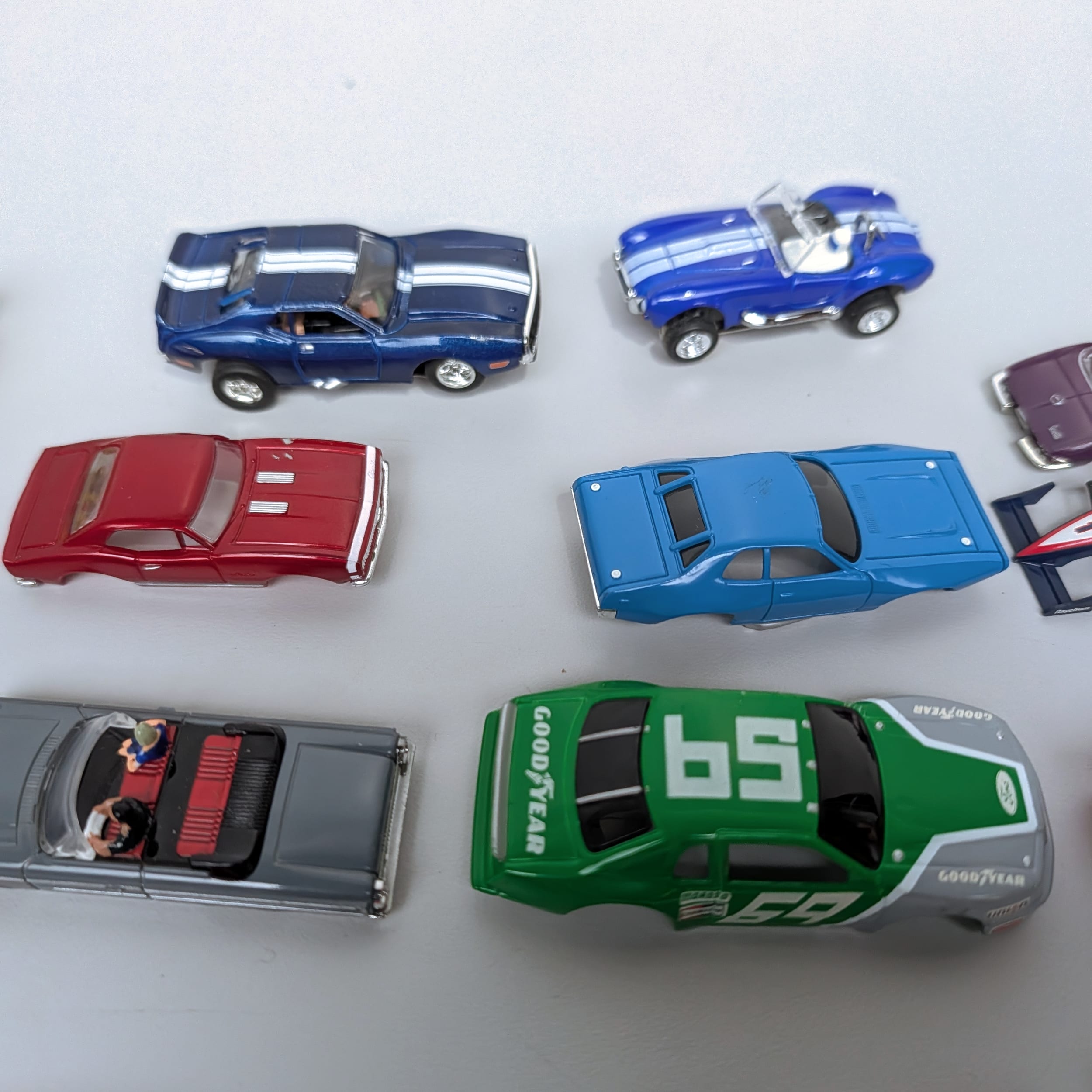 HO Scale Slot Car Lot Auto World+Complete+Parts+Bodies+Chassis+NASCAR 🏁