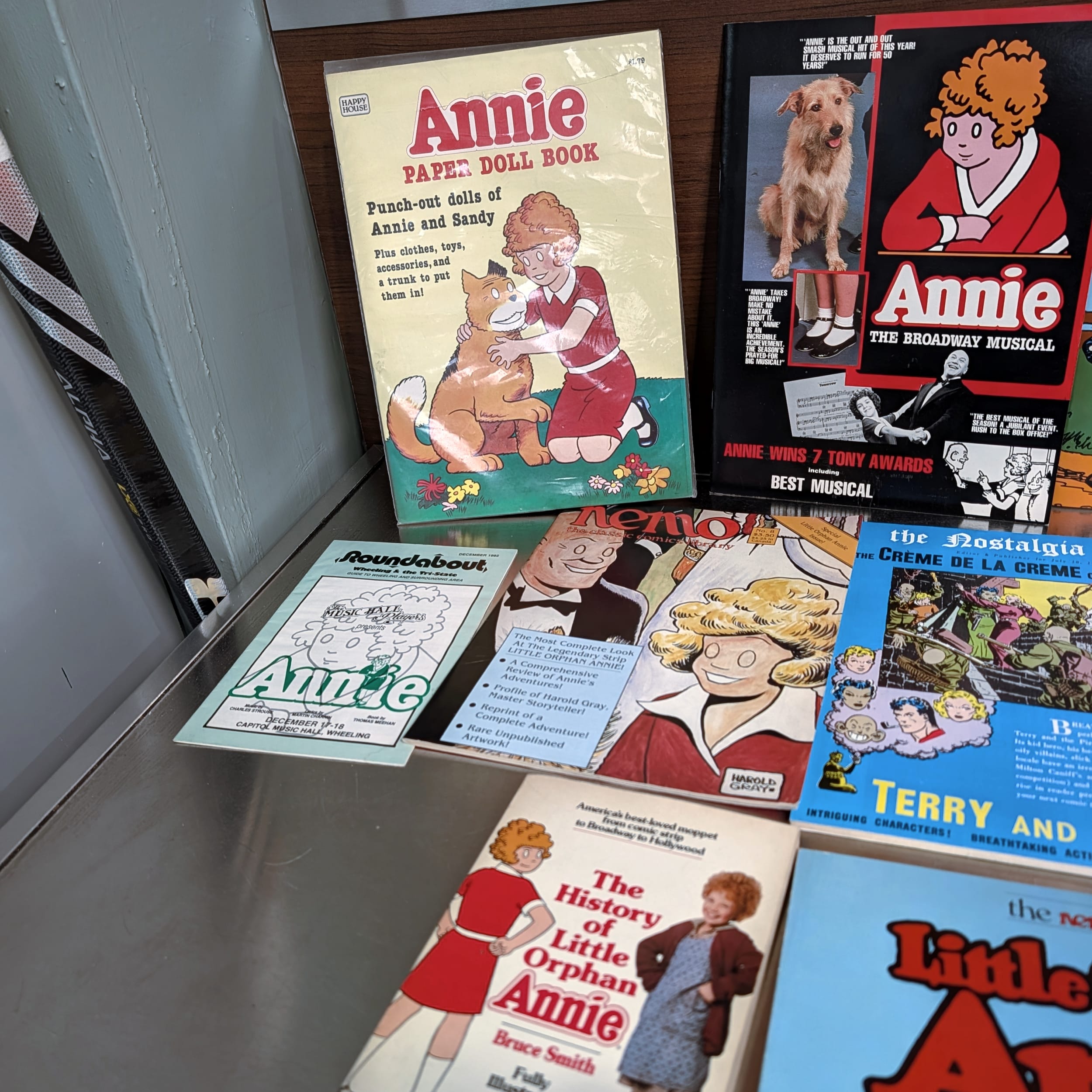 Little Orphan Annie Comic Lot+Fantagraphics+Big Little Books+HC+Magazine+Gray