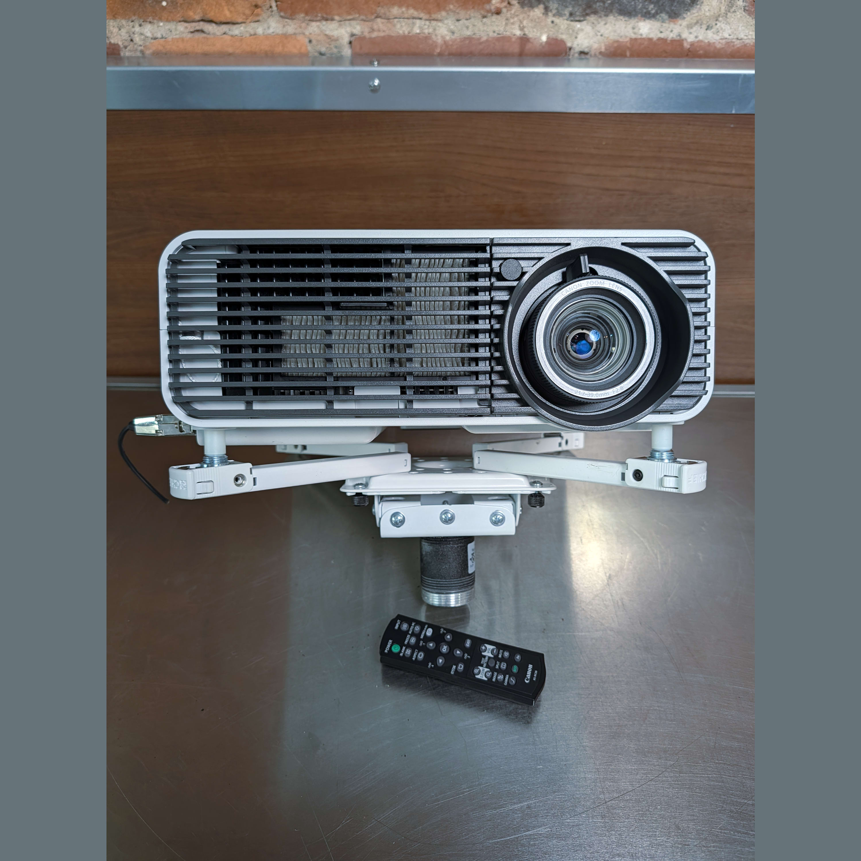 Canon WUX500 Projector Low Hours +Remote +Chief Mount +HDMI +HDBaseT π₯