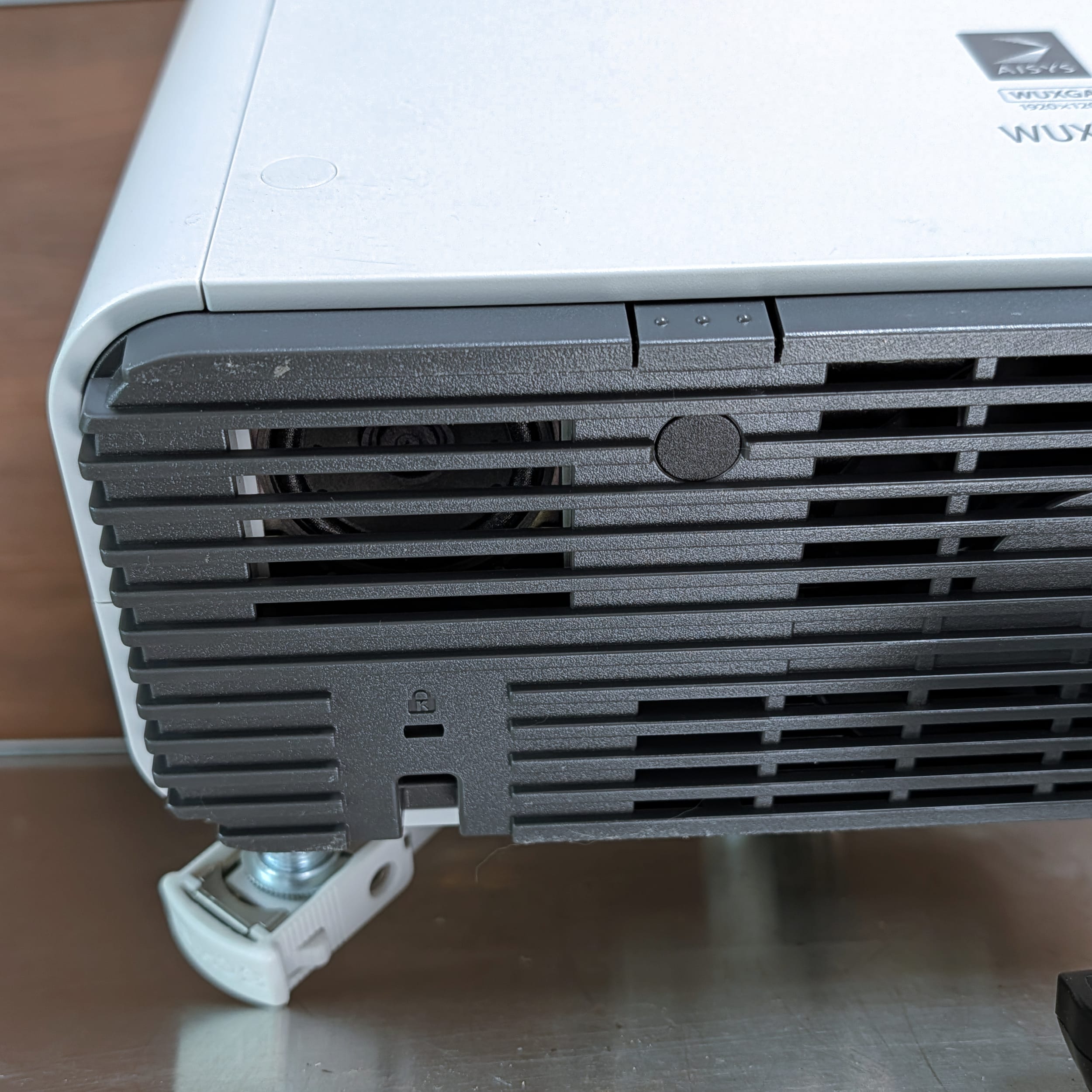 Canon WUX500 Projector Low Hours +Remote +Chief Mount +HDMI +HDBaseT π₯
