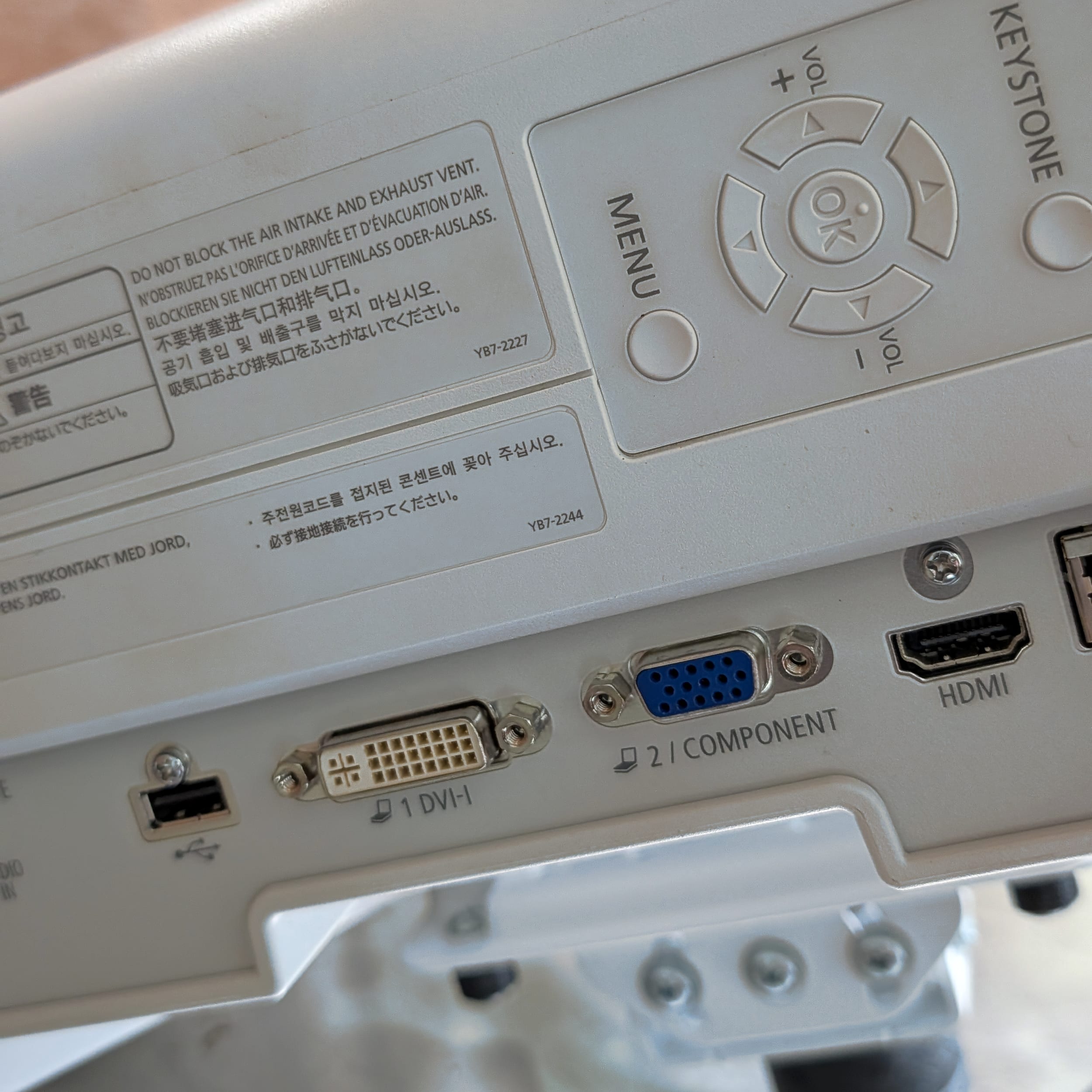Canon WUX500 Projector Low Hours +Remote +Chief Mount +HDMI +HDBaseT π₯
