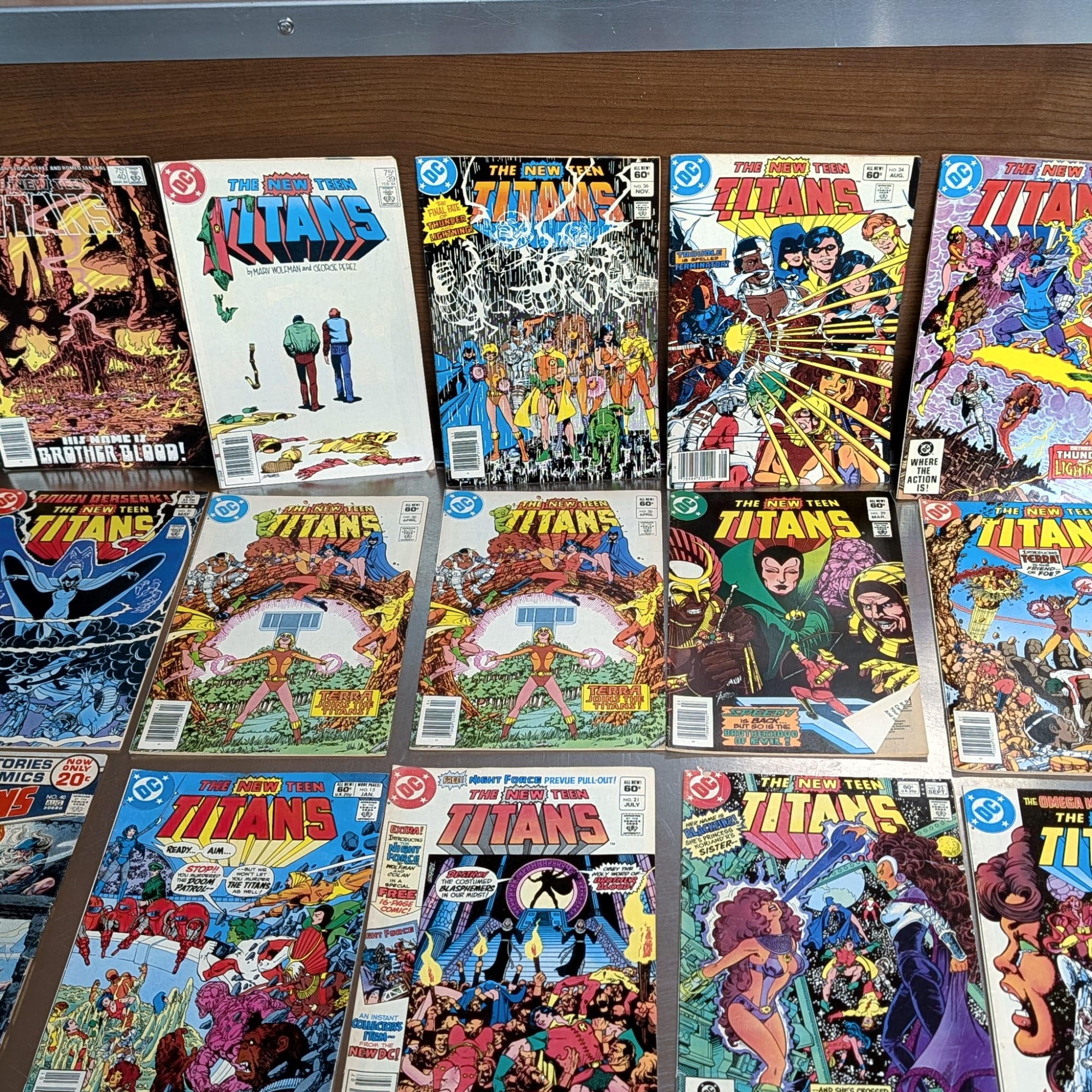 New Teen Titans Comic Lot DC Wolfman+Perez+Deathstroke+Raven+Brother Blood