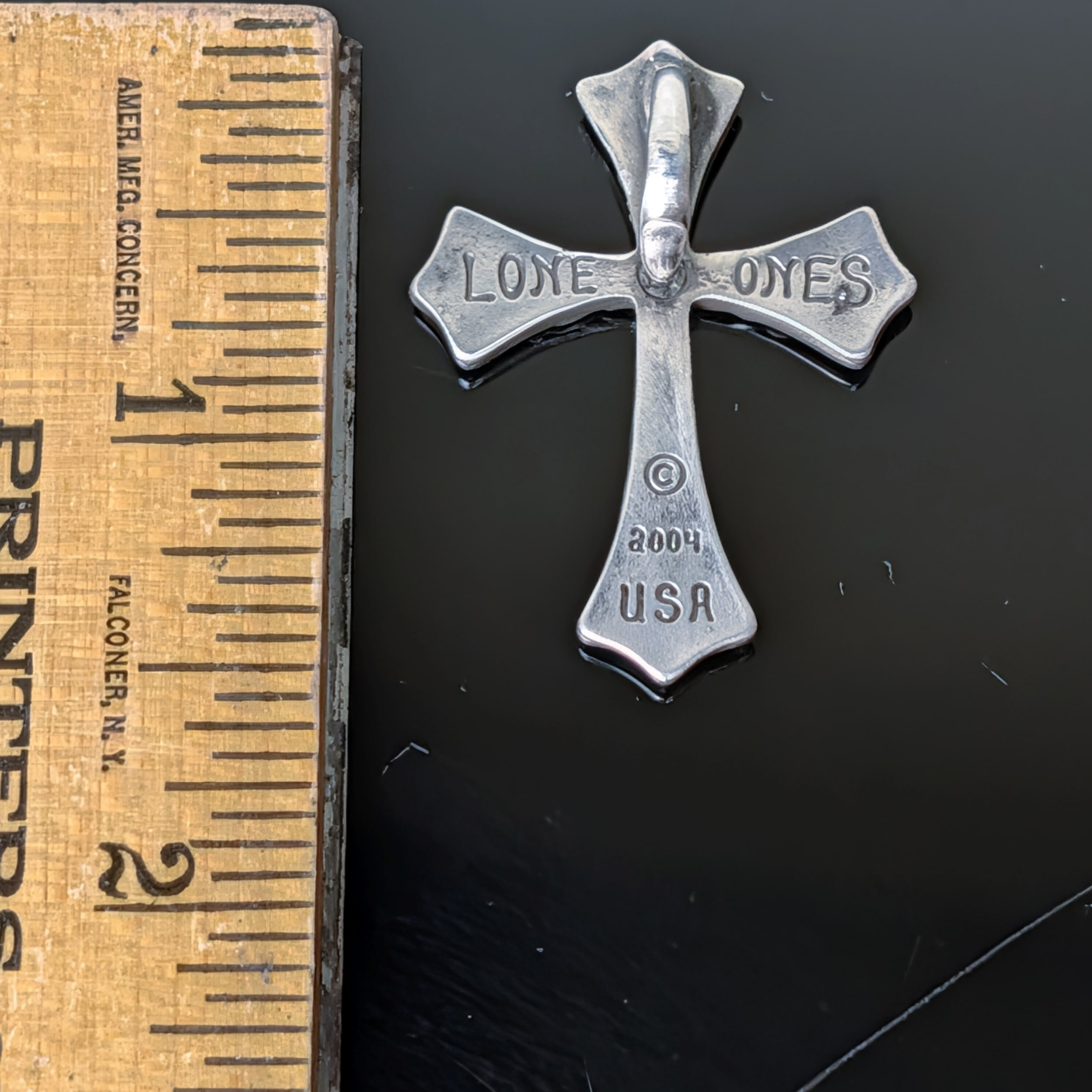 LONE ONES Leonard Kamhout Mating Flight Spread Eagle Silver 925 Cross 7.3 Grams