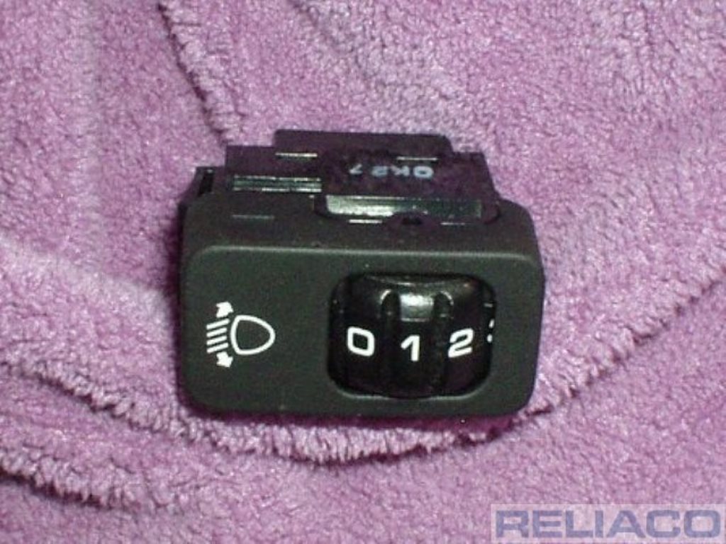 Mazda MX5 NB Headlight Level Aim Dash Switch Control Wheel MK2 Mk2.5 (1998-2005) - Picture 1 of 2