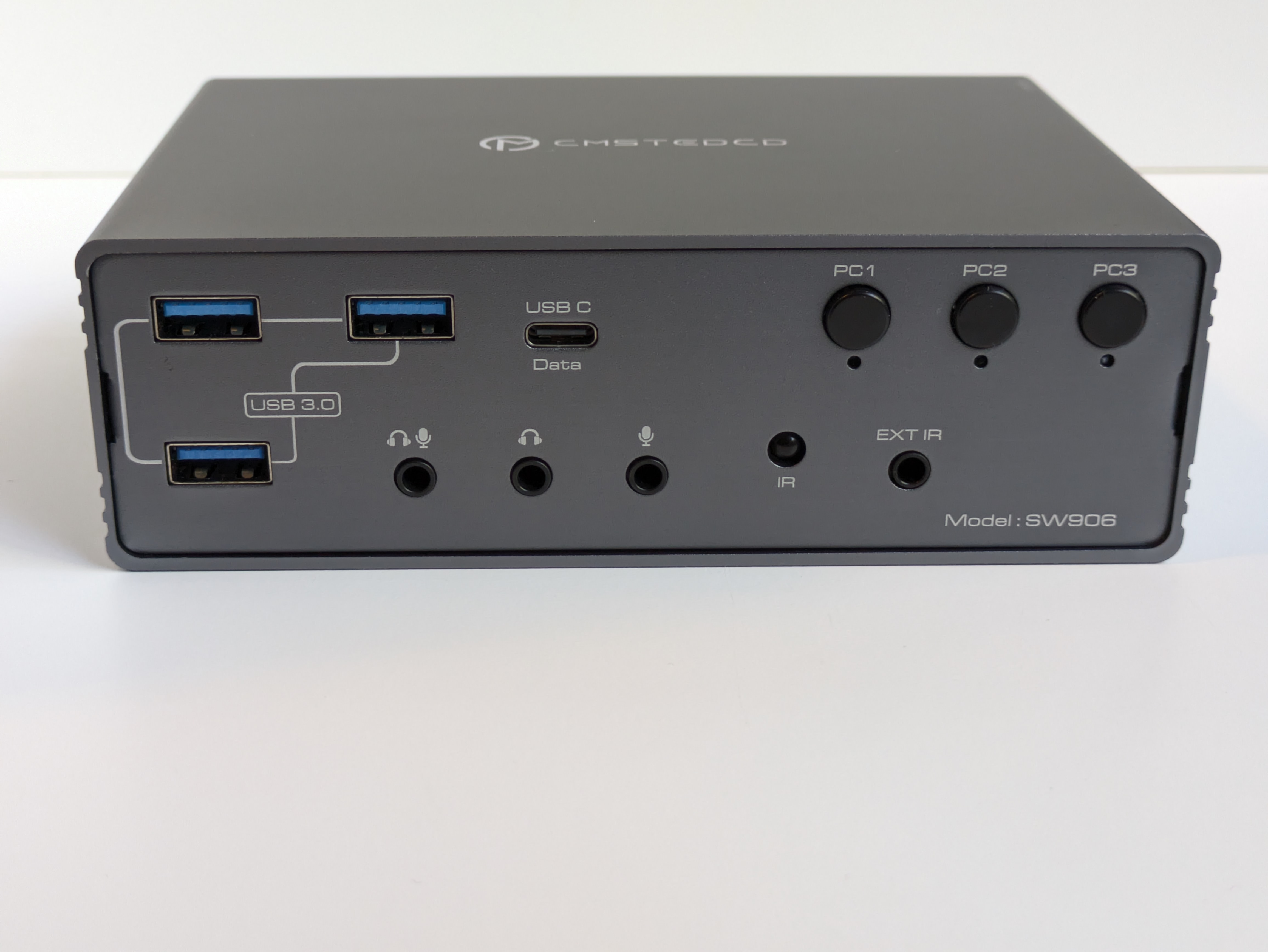 CMSTEDCD 3 Port USB C KVM Switch with 3 HDMI, 4K@60Hz for Laptops & PC SW906