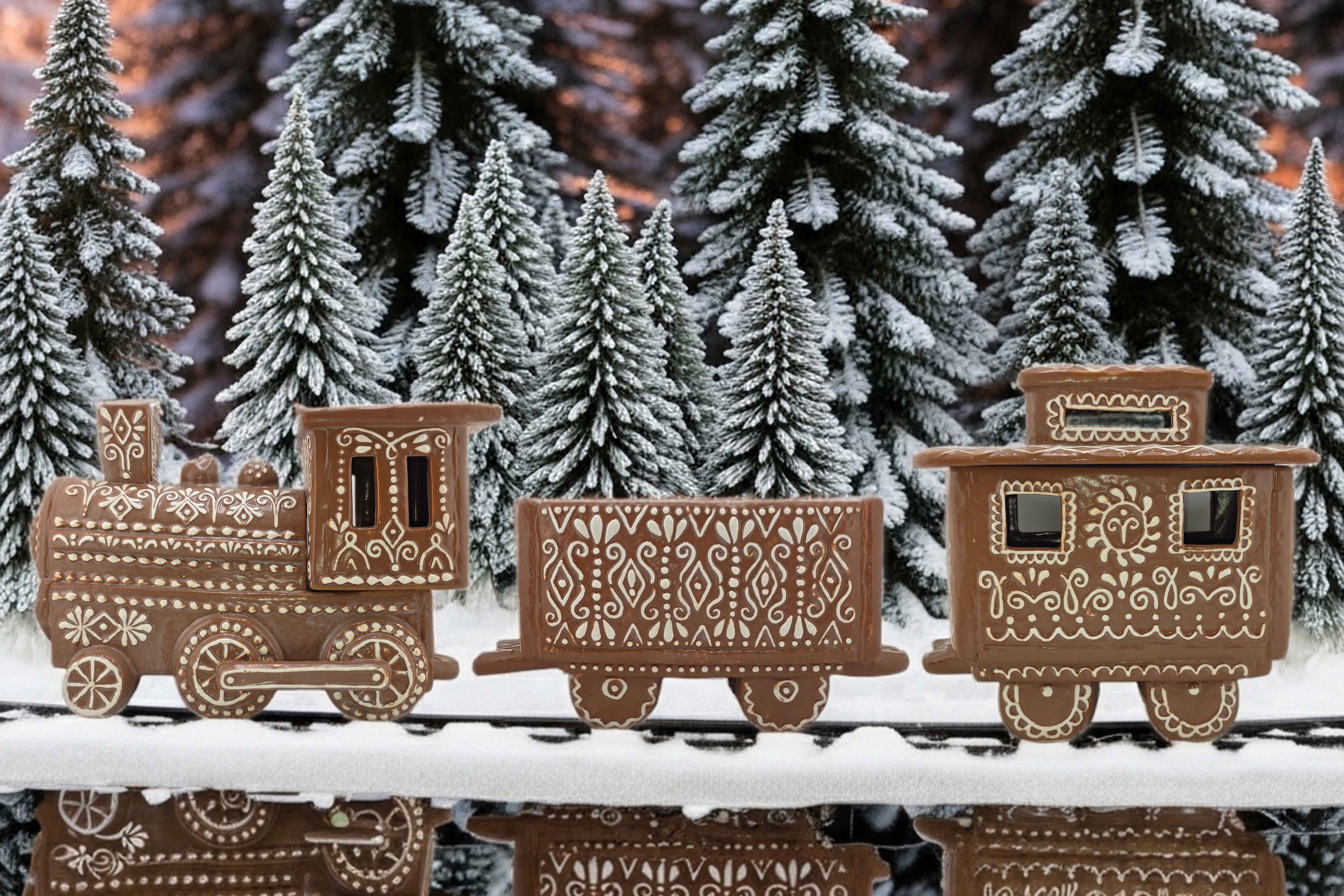 Pottery Barn Ceramic Gingerbread Train Set Christmas Collection