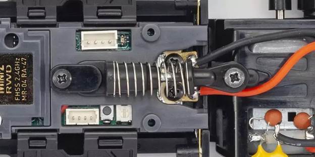 technical-image-07