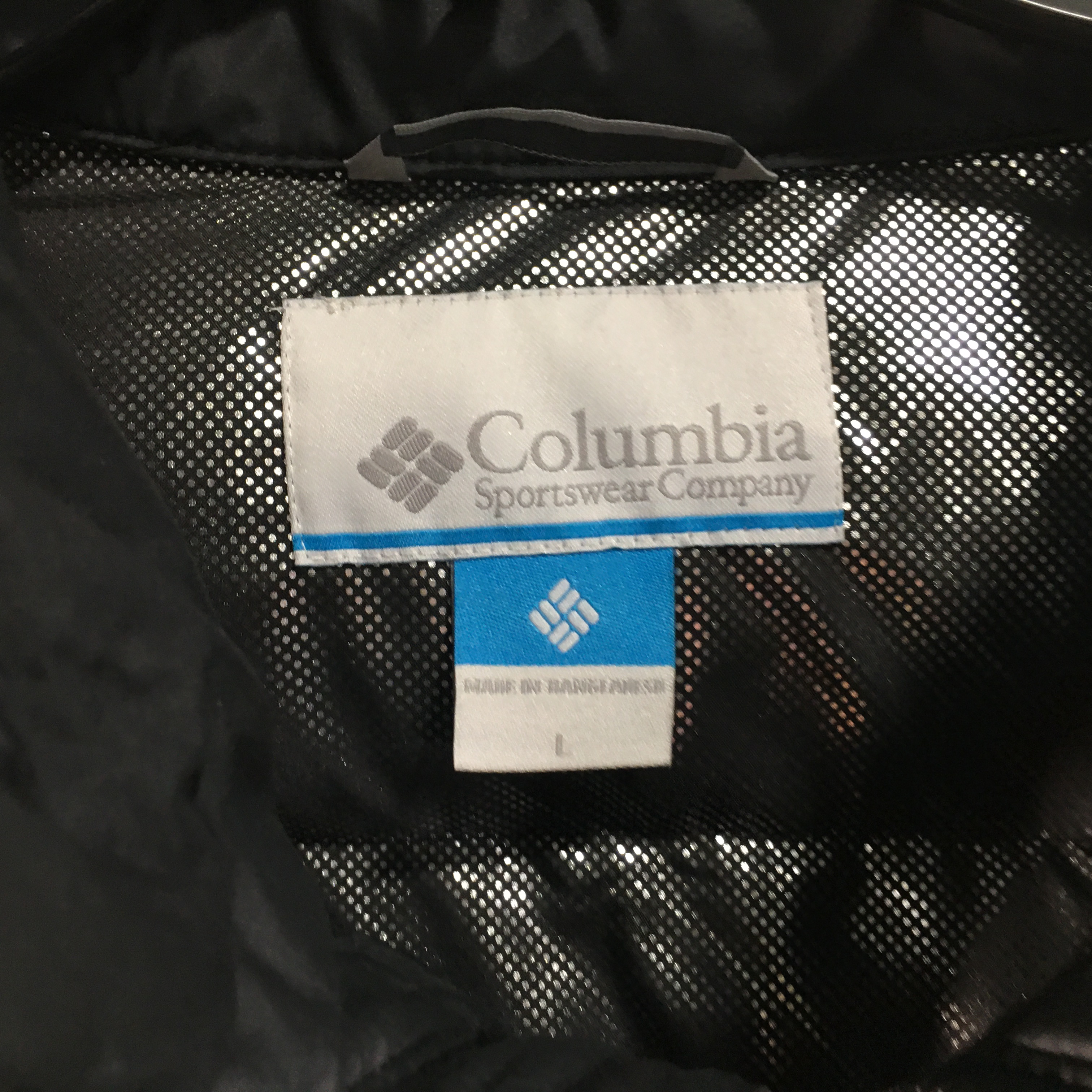 Columbia Pike Lake Mid Insulated Puffer Jacket, Men's Size L - Black product image view 3