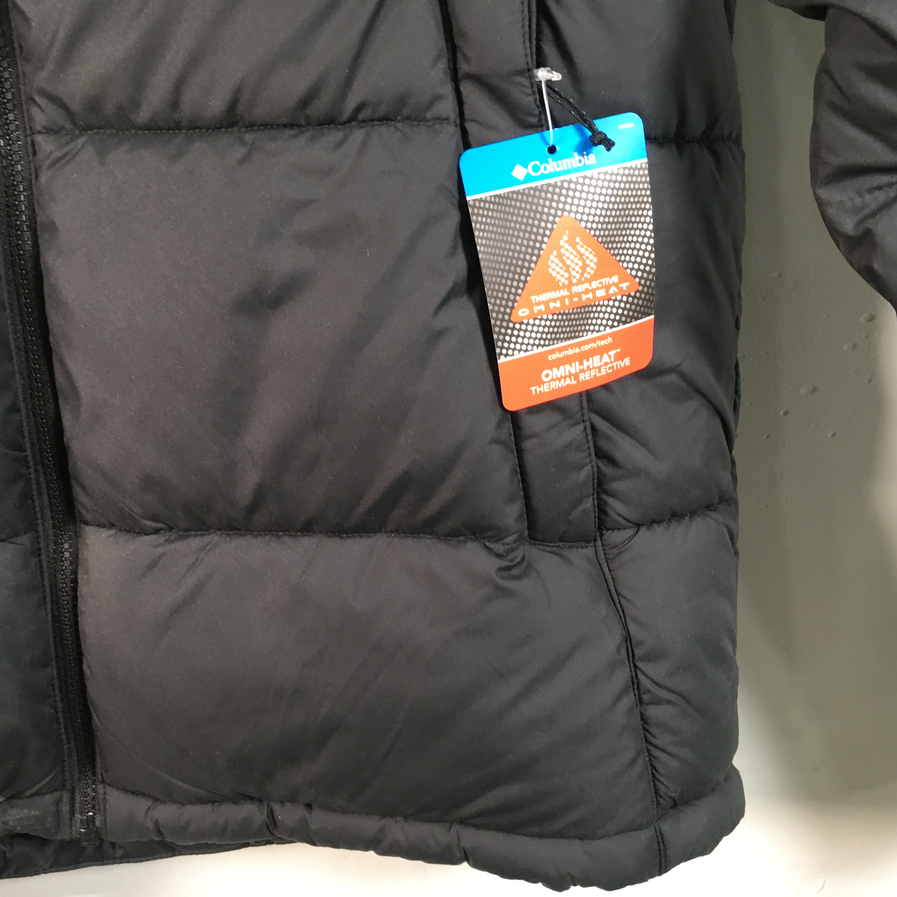 Columbia Pike Lake Mid Insulated Puffer Jacket, Men's Size L - Black product image view 5