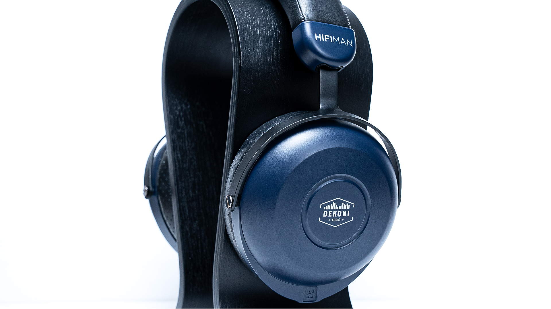 DEKONI Audio x HiFiMan Cobalt Closed-Back Dynamic Headphone + 2 pair of earpads - Zdjęcie 15 z 24