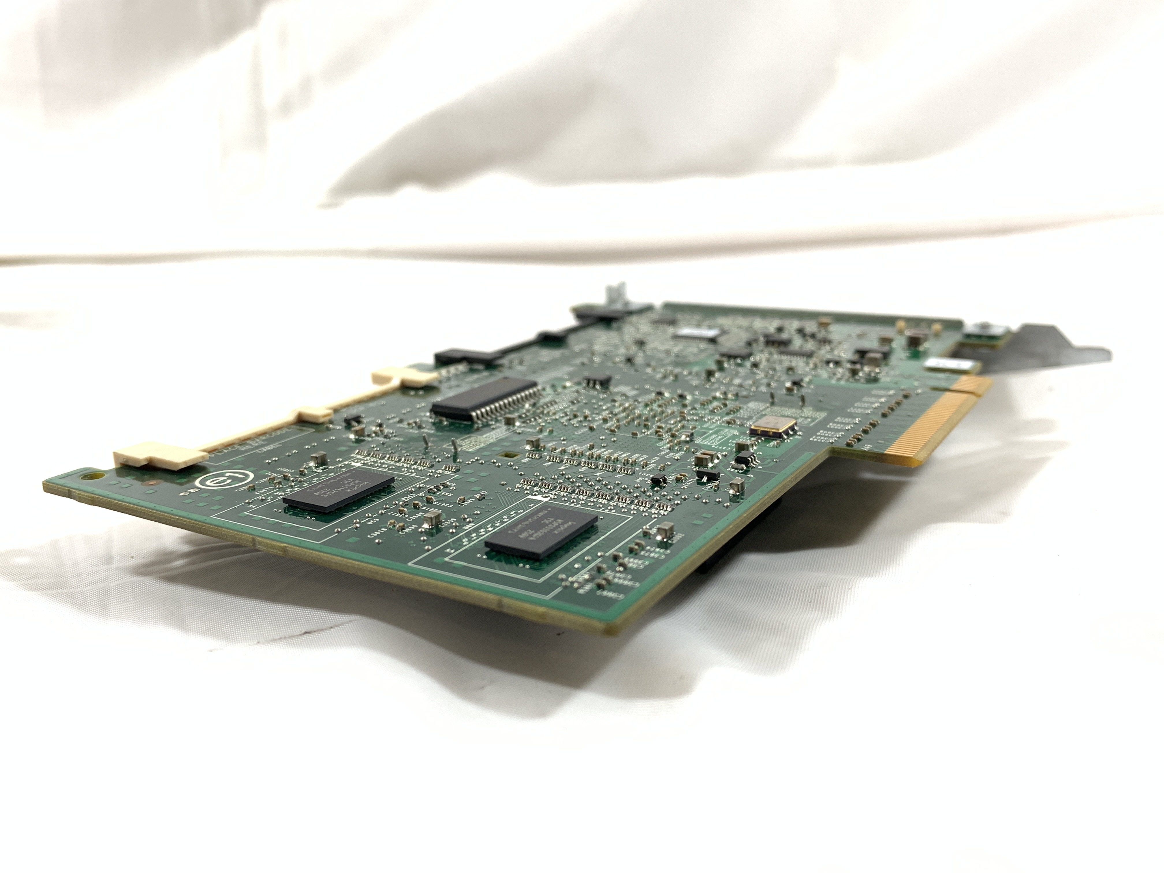 Dell PowerEdge PERC 6i SAS Dual Channel 256MB 3 GB RAID Controller T774H 0T774H - Picture 4 of 4