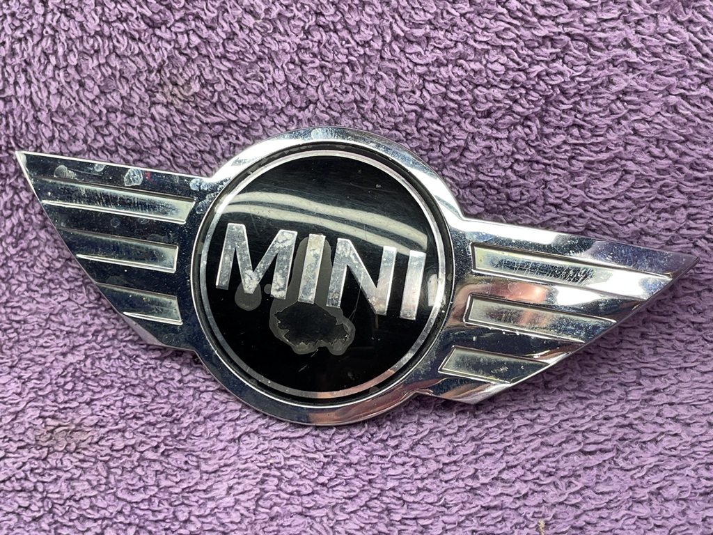 Mini R50 R52 Bonnet Badge Front 2001-2006 Cooper One Emblem Logo 7026184 BMW