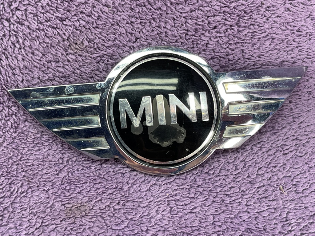 Mini R50 R52 Bonnet Badge Front 2001-2006 Cooper One Emblem Logo 7026184 BMW